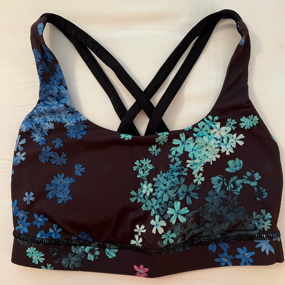 lululemon sports bra